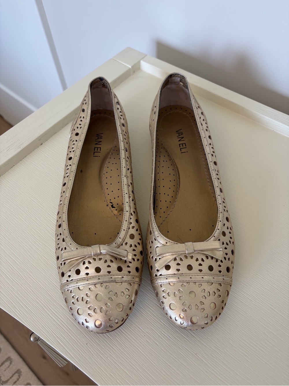 Women’s Vaneli gold ballet flat shoe